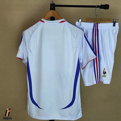 کیت فرانسه کلاسیک (فصل 2006) ورژن نوستالژی کد 53999
