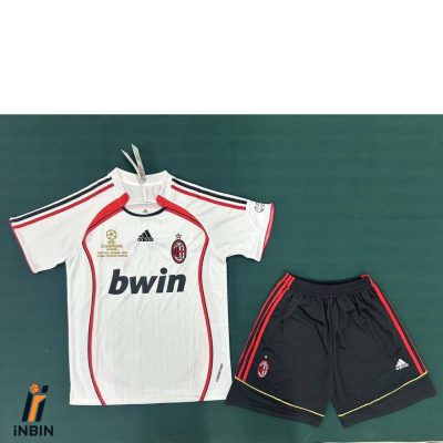 کیت آث میلان کلاسیک ورژن هواداری سفید (فصل 2007) تهران