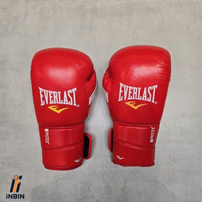 دستکش بوکس چرم اورلست (Everlast) آتل‌دار قرمز مدل میناری